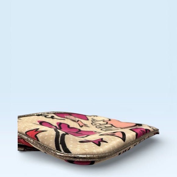 Coach Poppy Floral Wristlet - Picture 5 of 9